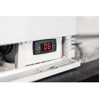 Witryna chłodnicza | cukiernicza | wolnostojąca | 78 l | LED | biała | RT-79W