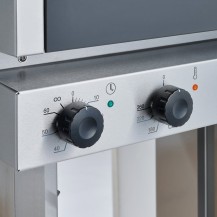 Płyta grillowa gładka ze stali nierdzewnej, elektryczna, P 3.5 kW, Stalgast 777172