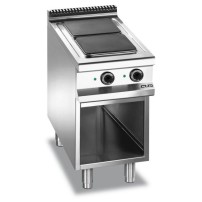 Kuchnia elektryczna 2 - płytowa z kwadratowymi płytami na podstawie z 3 stron zamkniętej linia Domina Pro 900 Wariant podstawowy