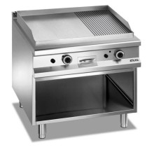 Płyta grillowa gazowa, na podstawie z trzech stron zamkniętej 800x900 - 2/3 gładka, 1/3 ryflowana, Magistra Plus 900 Wariant pod