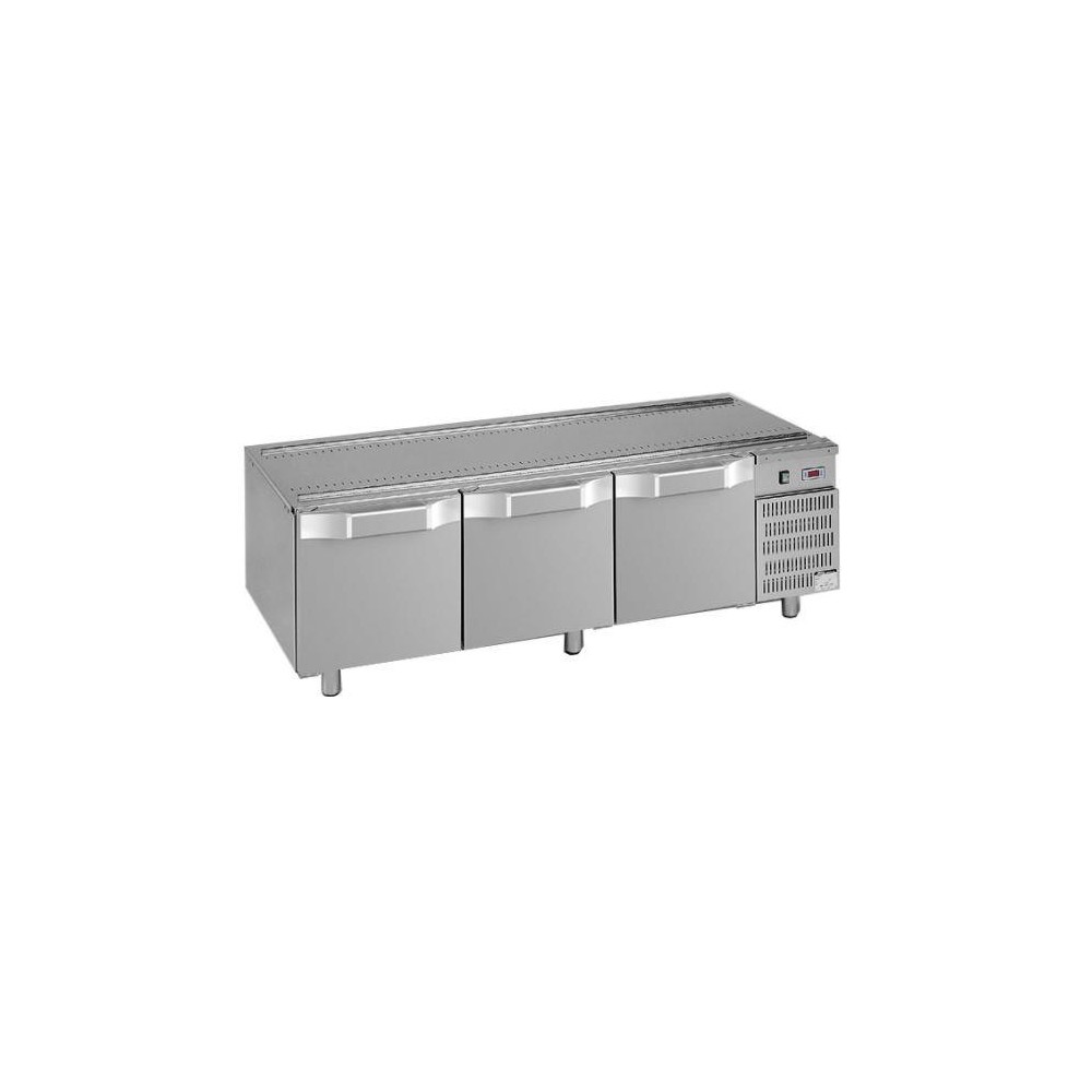 Podstawa chłodnicza pod urządzenia stołowe, linia Domina 700, 1600x700x600 mm, 3 drzwi Wariant podstawowy, MBM BR773P