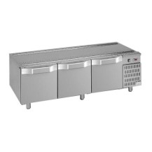 Podstawa chłodnicza pod urządzenia stołowe, linia Domina 700, 1600x700x600 mm, 3 szuflady Wariant podstawowy, MBM BR773C