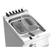 Frytownica 700, szerokość 400, 23L 400x700x850 Bartscher 286917