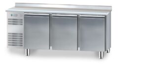 Stół chłodniczy piekarniczy 3 drzwiowy bez blatu 2050x800x850 Dora-Metal DM-94007 Z