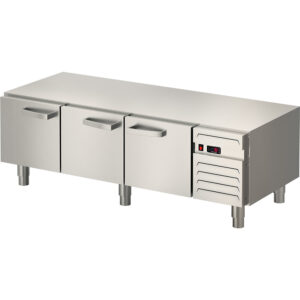Podstawa chłodnicza,inia "700",  1600x650x600 mm, 3 drzwiowa, GN 1/1 Stalgast 887037